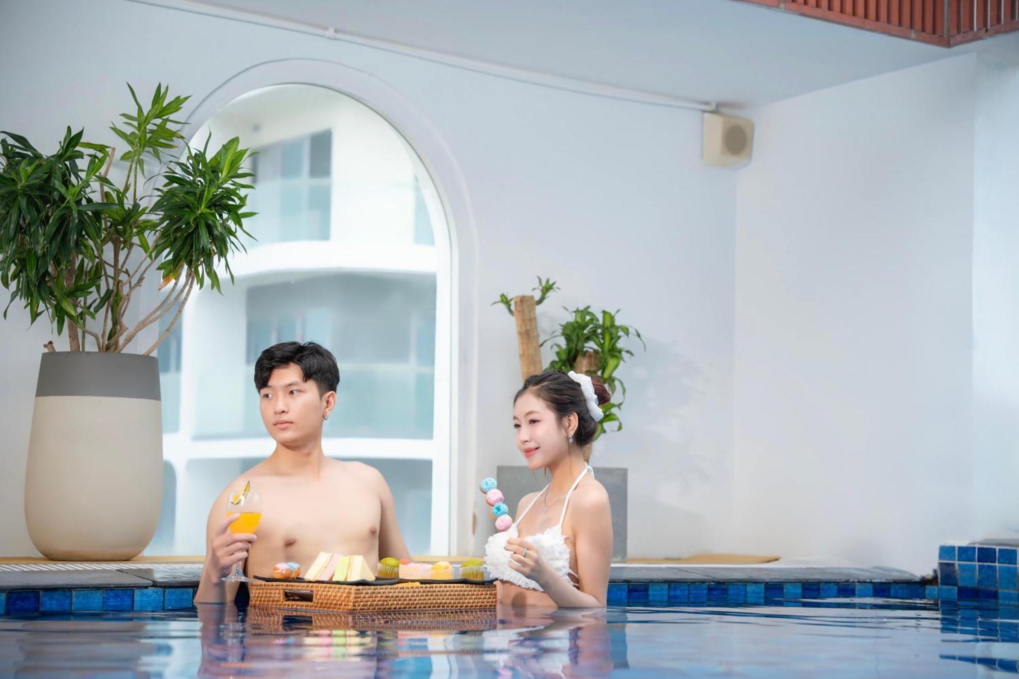 Tgt Beach Hotel Da Nang Exteriör bild