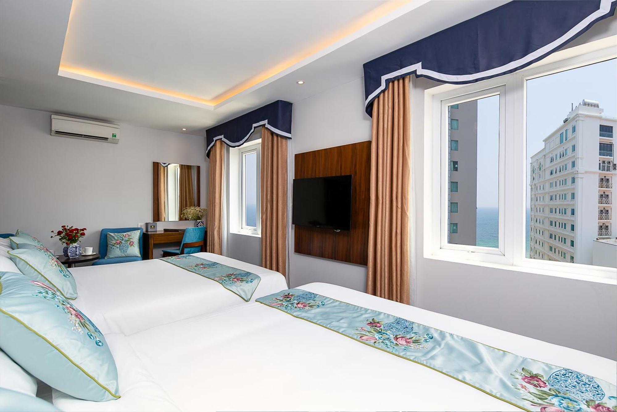 Tgt Beach Hotel Da Nang Exteriör bild