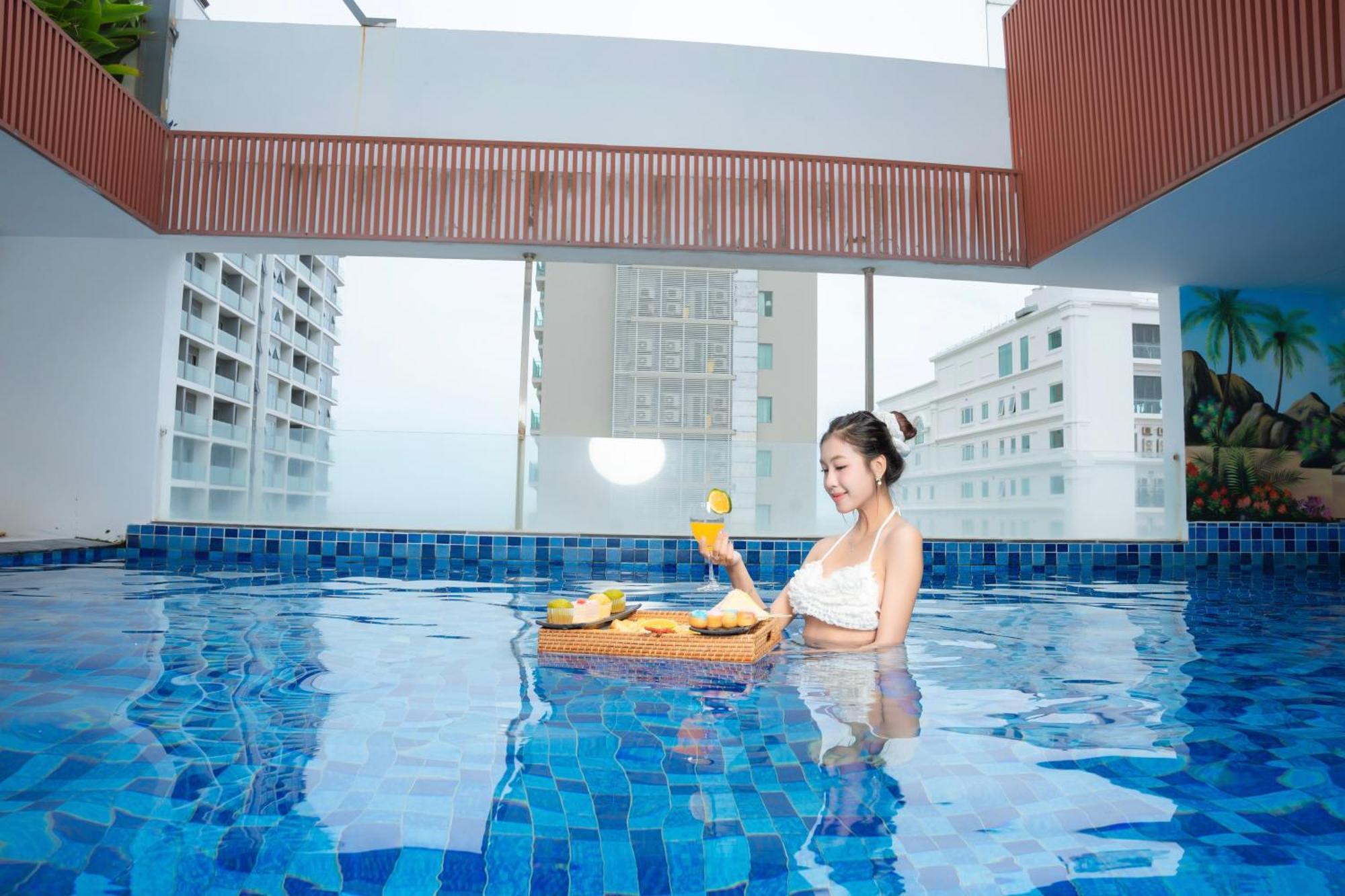 Tgt Beach Hotel Da Nang Exteriör bild