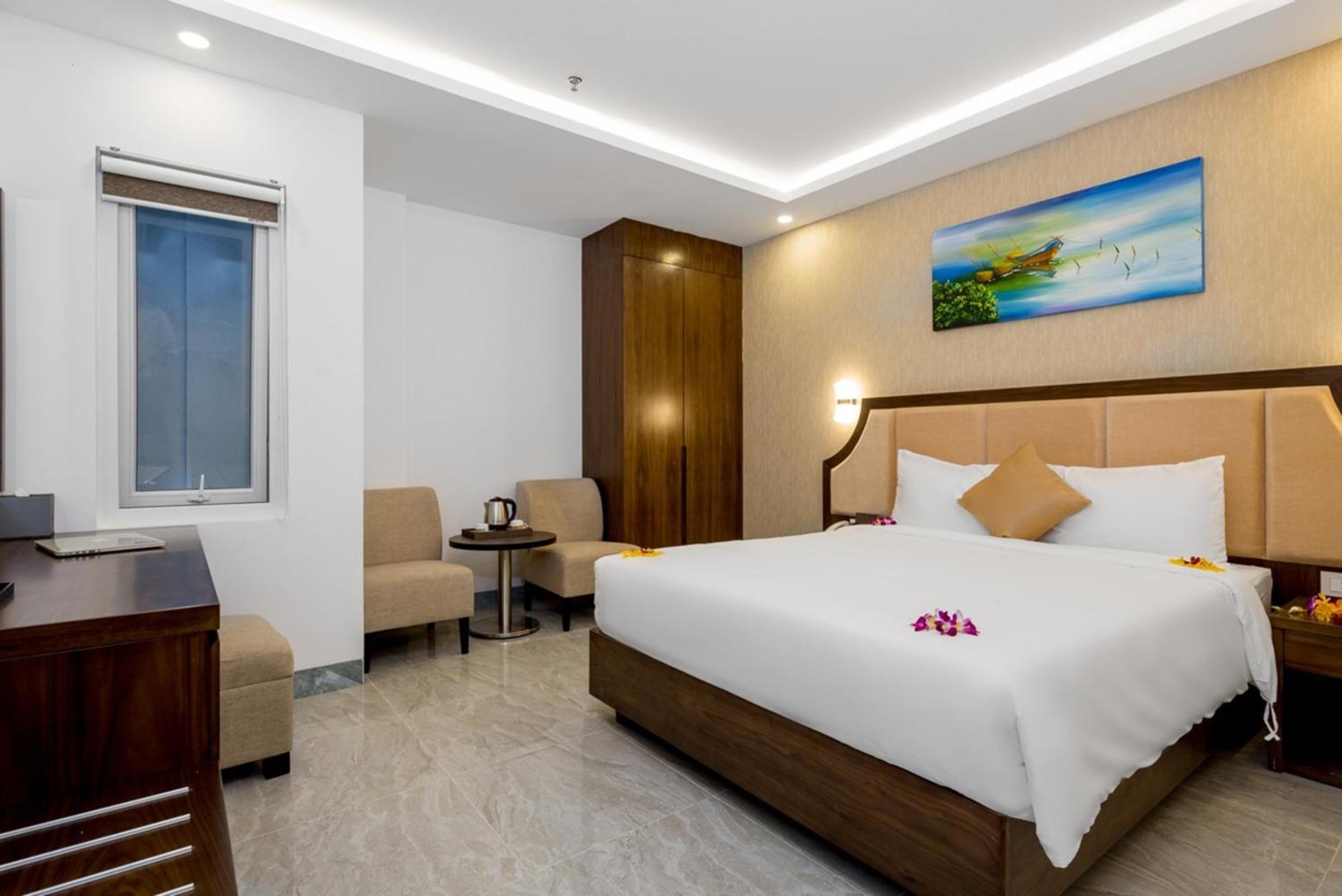 Tgt Beach Hotel Da Nang Exteriör bild